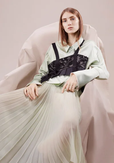 Look 12